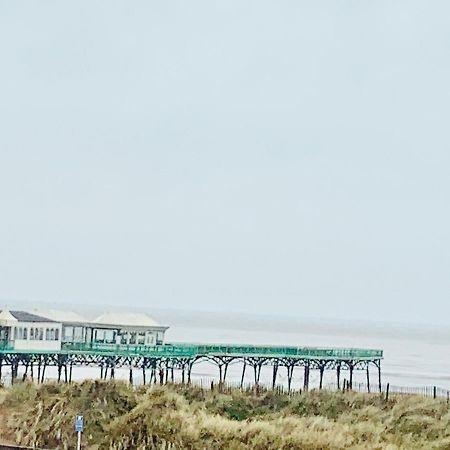 Tiny Beach House Литам-Сент-Эннс Экстерьер фото